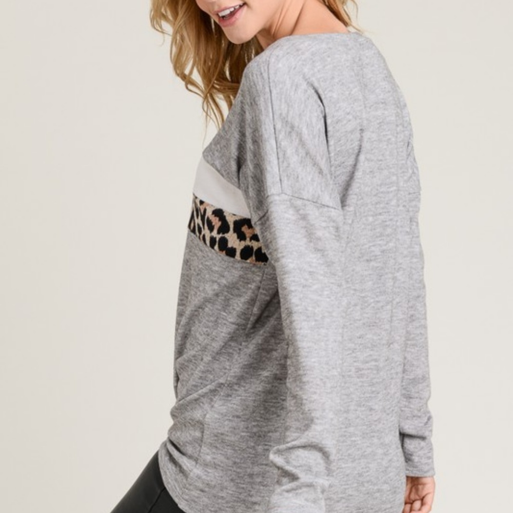 Leopard Top - Picture 5 of 5